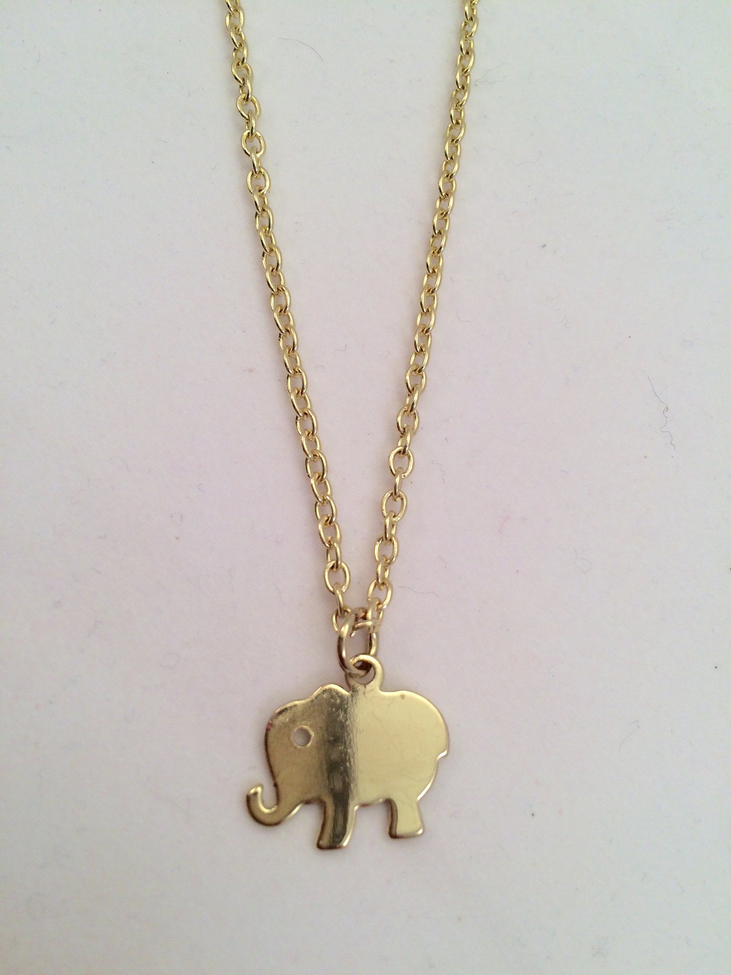 elephant neckalce (flat)